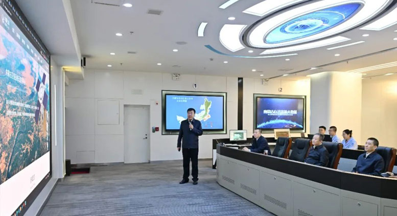 孙绍骋在自治区自然资源厅调研时强调 打一场遏制毁林毁草的总体战